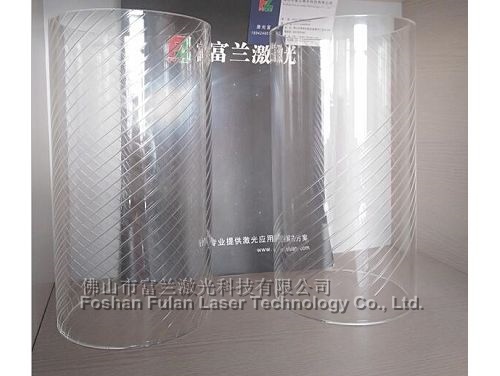 亞克力有(yǒu)機(jī)玻璃透明(míng)圓管燈罩激光(guāng)打标斜線花(huā)紋